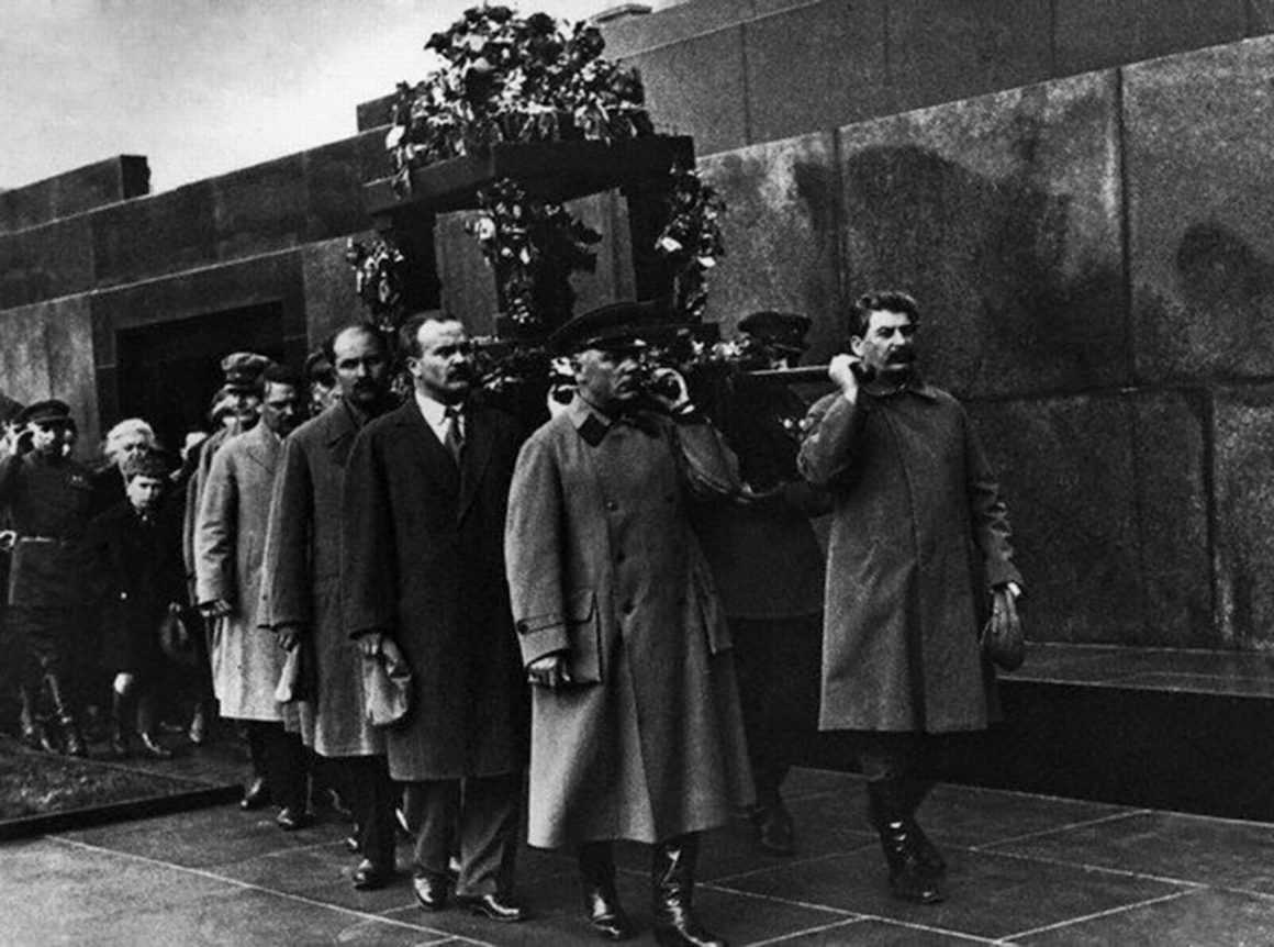 10 мифов и фальсификаций о Сталине